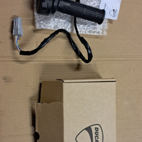 Manopole originali Ducati multistarda V4