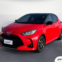 TOYOTA Yaris 1.5h Premiere