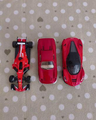 Lotto Ferrari Bburago
