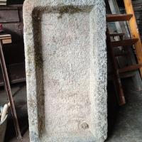 Lavandino/secchiaio in pietra di Luserna