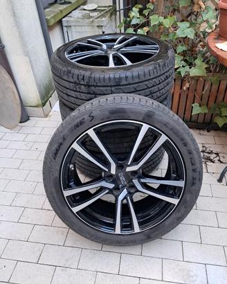 cerchi R19 sportivi e pneumatici estivi