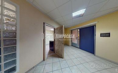 CASA SEMINDIPENDENTE NEL CUORE DI GOVONE