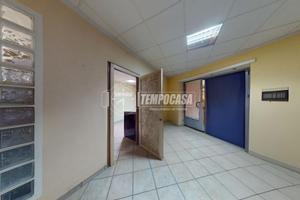 CASA SEMINDIPENDENTE NEL CUORE DI GOVONE