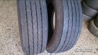 Coppia di pneumatici usati 285 70 19.5 dunlop sp