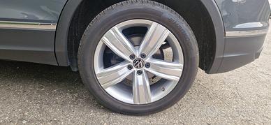 Cerchi originali VW 19" + gomme Hankook 235/50 R19