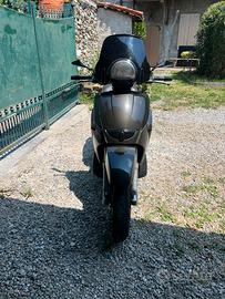 aprilia scarabeo 500 light