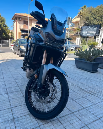 AFRICA TWIN DCT ADVENTURE 