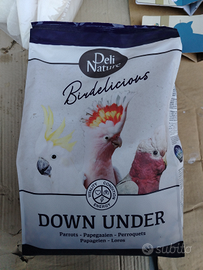 Mangime parrocchetti pappagalli