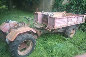 Rimorchio trazionato motoagricola Carraro