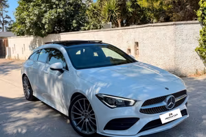 Mercedes CLA 200 d Automatic Premium