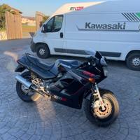Kawasaki gpz 1986