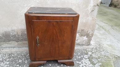 1 comodino anni 1940