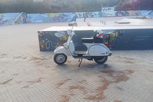 Vespone Px arcobaleno 1986