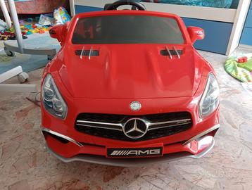 Auto elettrica Mercedes amg