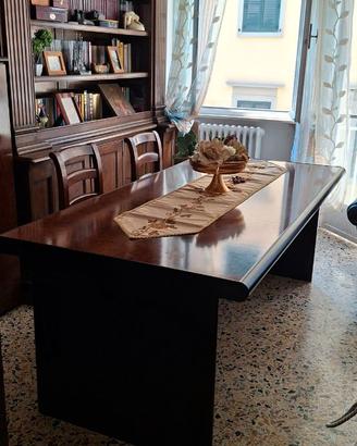 Arredamento ufficio tavolo scrivania armadio 
