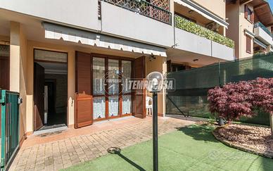 VENIANO - BILOCALE CON GIARDINO, TAVERNA E BOX