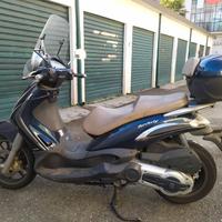 Scooter Piaggio Beverly 400 ie Tourer