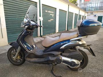 Scooter Piaggio Beverly 400 ie Tourer
