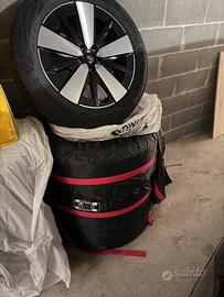 4 gomme nuove 235/55/19 255/50/19 Capri