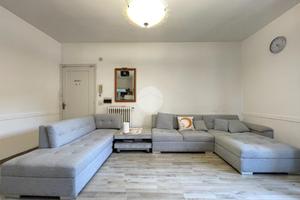 3 LOCALI A POMPIANO