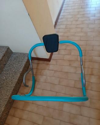 Attrezzo per addominali 