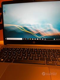 HP NOTEBOOK 240 G8