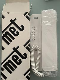 Citofono URMET con 1 tasto addizionale sch. 1150/1