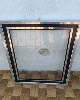 grande cornice da quadro dal design moderno