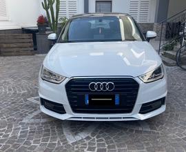 Vendo Audi A1 14490