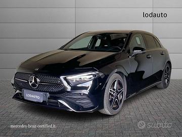 Mercedes-Benz Classe A A 180 d AMG Line Advan...