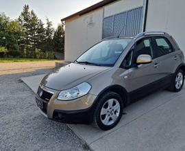 FIAT Sedici 1.9 MJT 4x4 Dynamic