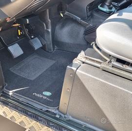 Tappetini anteriori in moquette per DEFENDER TD4 