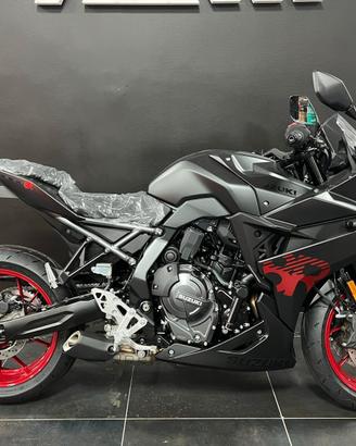 SUZUKI GSX-8R - ANNO 2026