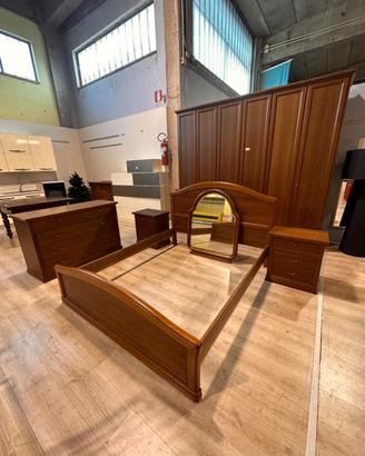 Camera matrimoniale color noce