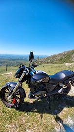 Keeway RKV 125 del 2020 con solo 11.000 km