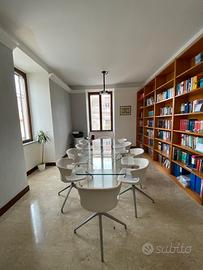 Sala riunioni in studio professionale di prestigio