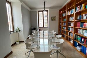 Sala riunioni in studio professionale di prestigio