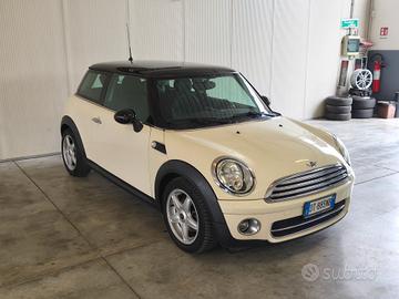 Mini 1.6 16V Cooper D