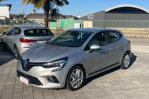 Renault Clio TCe 90 CV 5 porte Business FINANZIABI