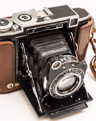 Zeiss Super Ikonta 530/16 con Tessar f2.8 e filtri