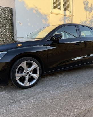 Audi A3 Sportback 30 TDI 116cv 04/2023 Full Opt