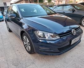 Volkswagen Golf - 1.6 TDI Navi