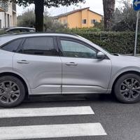 Ford kuga st line