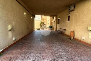 3 LOCALI A PALERMO