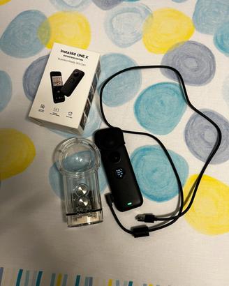 Insta360 One X + Case Subacqueo