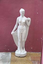 Antica scultura in argilla semi-nudo di donna