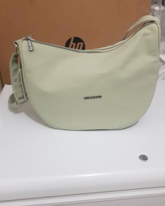 Borsa a tracolla nuova cin cartellino