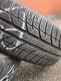 Pneumatici invernali  TOYO 185 65 R15