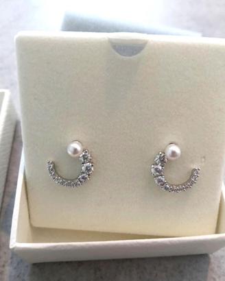 Orecchini Swarovski pari al nuovo