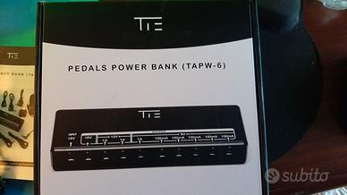 Alimentatore  pedali per chitarra